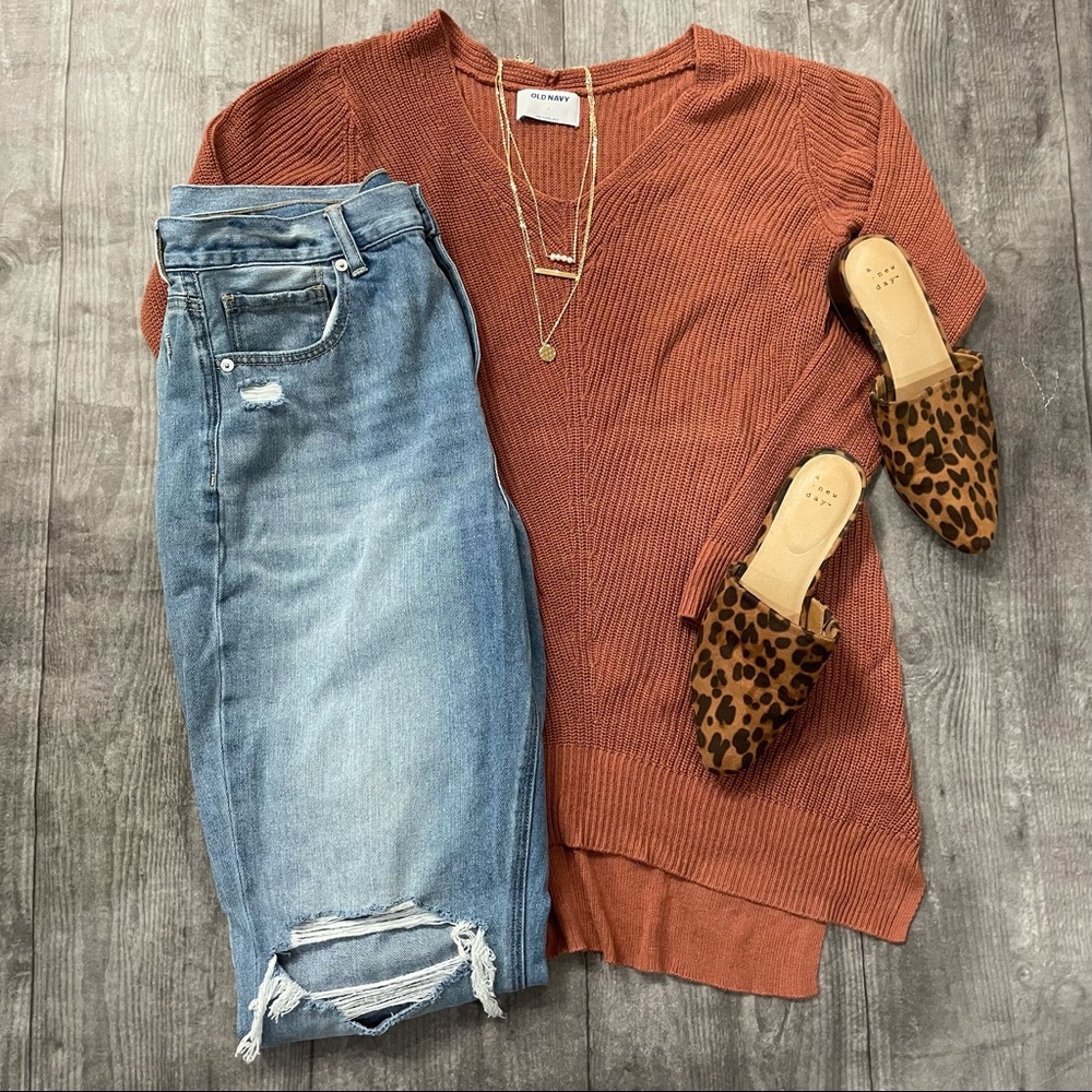 Old Navy Textured V-neck Tunic Rust Sweater